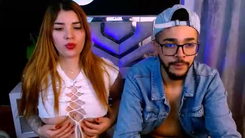 naduu__xx online show from April 11, 3:22 am