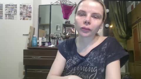 nadyagt online show from February 8, 4:10 pm