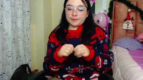 Snapshot of nahia__2 chatting on December 25, 11:53 pm nahia cute     only   online show from December 25, 11:53 pm