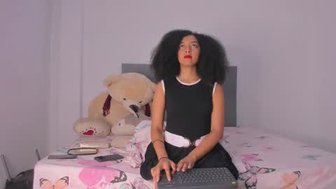 Laura online show from January 17, 5:11 am