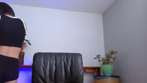    online show from May 17, 6:17 pm