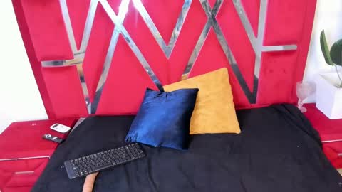 naisasm online show from September 30, 7:52 am