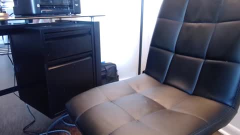 Snapshot of naked_boy_toy chatting on January 12, 6:26 pm Naked Boy Toy online show from January 12, 6:26 pm