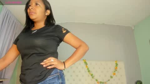 nami_sam online show from March 6, 12:30 pm