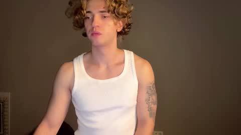 Georges online show from November 6, 9:07 pm