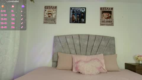 NamiThompson online show from February 26, 1:09 am