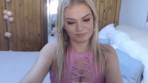 Nancy D online show from February 18, 4:36 pm