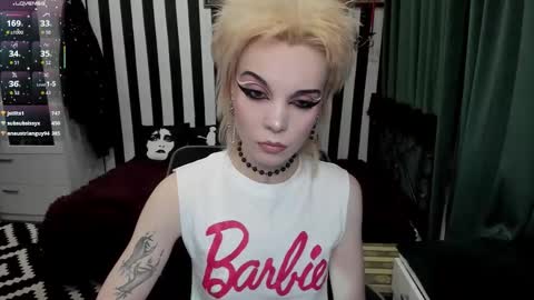 Nancy online show from October 23, 11:49 pm