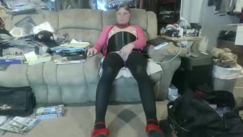 nancyboy_1 online show from February 18, 3:06 am