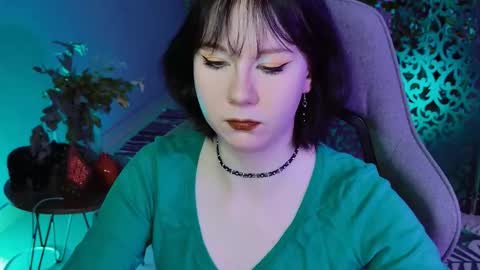 nancymartinez online show from October 9, 5:24 am