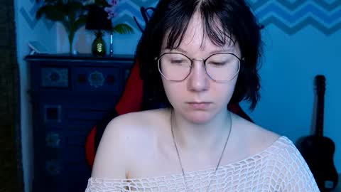 nancymartinez online show from September 10, 5:08 am