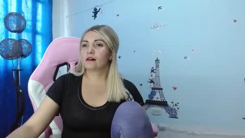 nanis online show from March 1, 4:11 pm