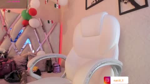 anna online show from July 16, 12:47 am