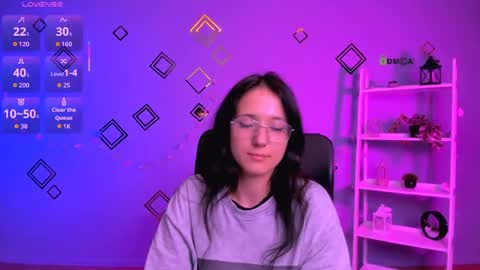 naomi_fox__ online show from May 7, 8:59 pm