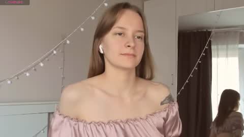 Naomi online show from August 2, 4:42 pm