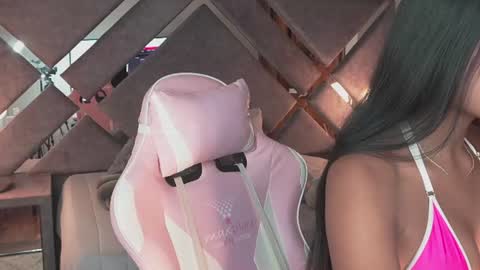 Naomi-Gray  online show from August 5, 6:38 pm