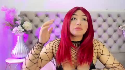 naomiwhitee online show from July 20, 8:10 pm