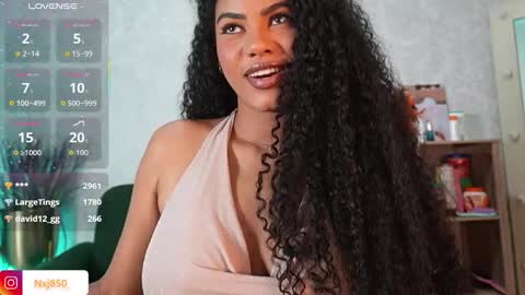 Naomi     online show from March 28, 8:27 am