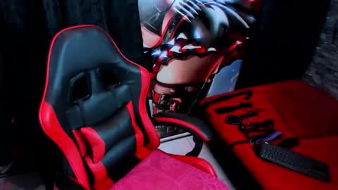 naomy  online show from September 29, 12:04 pm