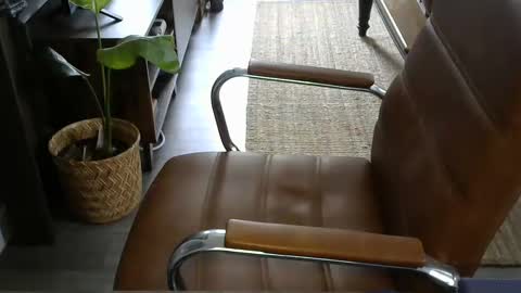 Snapshot of nareth338 chatting on September 26, 7:44 pm nareth338 online show from September 26, 7:44 pm