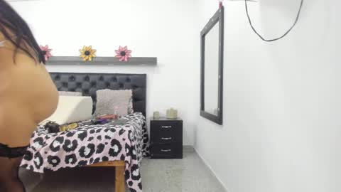 Debora online show from December 4, 3:42 am