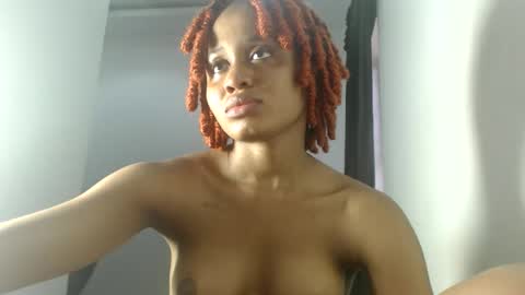 ella online show from February 7, 7:22 am