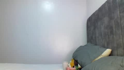 nastydiva1 online show from May 5, 6:24 pm