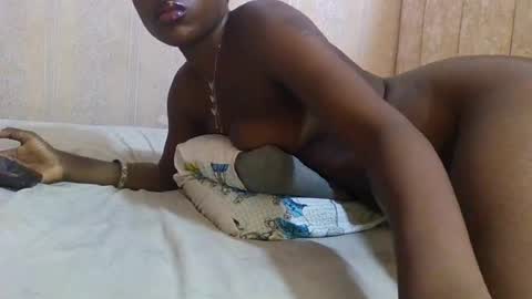 nastygurl01 online show from July 13, 5:11 am