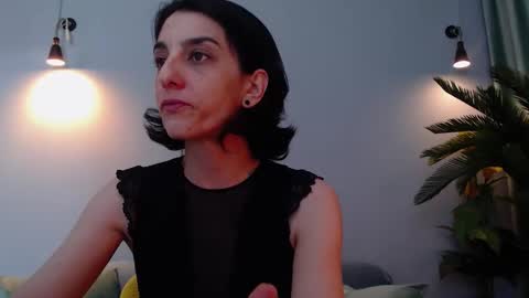 nat_ashax online show from December 5, 3:43 pm