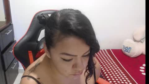 Nata Ramirez online show from November 19, 7:08 am