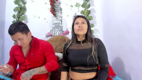 nataliaandjulliam online show from April 5, 5:48 am