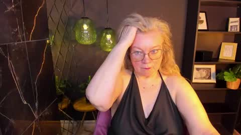 NataliCloud online show from April 17, 1:24 pm