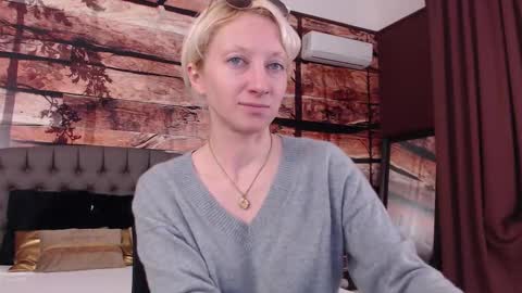 Natalie online show from March 11, 3:04 pm