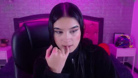 natalie  online show from February 24, 3:09 am