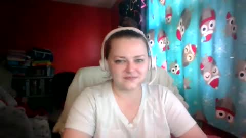 Snapshot of nataliedays chatting on February 14, 4:09 pm Natalie  online show from February 14, 4:09 pm
