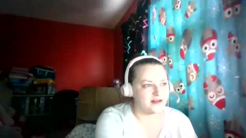 Snapshot of nataliedays chatting on February 14, 10:14 pm Natalie  online show from February 14, 10:14 pm