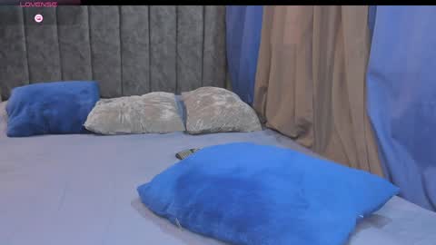 natalystevens online show from March 26, 11:48 am