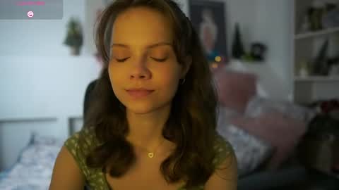 natasha__malkova online show from December 14, 9:15 am