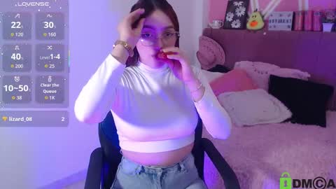 natasha_romanof18 online show from February 18, 4:45 am