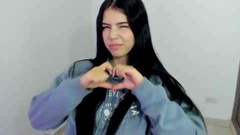 Snapshot of natasha_su chatting on October 8, 9:32 pm Natalia online show from October 8, 9:32 pm