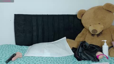 Natasha online show from December 18, 11:00 pm