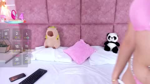 Nathalie Ross online show from February 25, 6:06 am