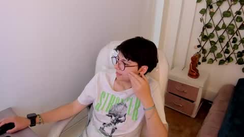 nathalyy_ds online show from November 24, 9:02 pm