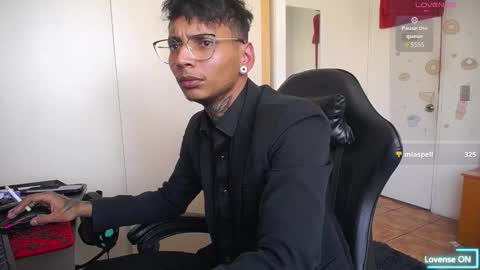 nathan_aress6666 online show from December 13, 8:48 pm