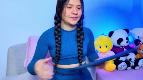 Naty  online show from November 25, 9:19 am