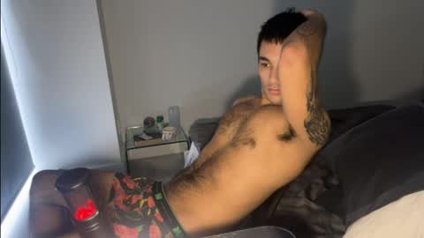 native_boy2 online show from April 7, 4:25 am