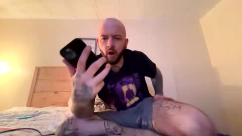 Nattidaddy online show from May 11, 8:43 am