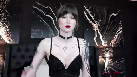Natalie online show from June 23, 3:40 pm