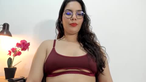 Natty Trainor online show from June 10, 8:18 pm