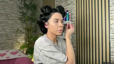 NATTY FIERROS online show from February 12, 11:52 pm